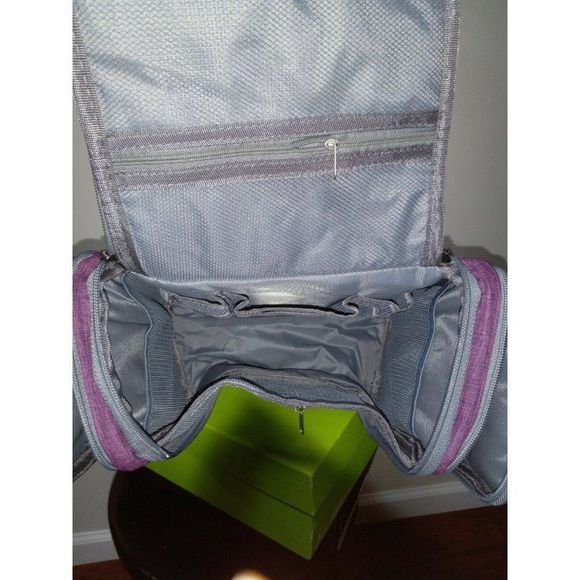 NWOT WANDF Multi Compartment Travel Case - Picture 9 of 11